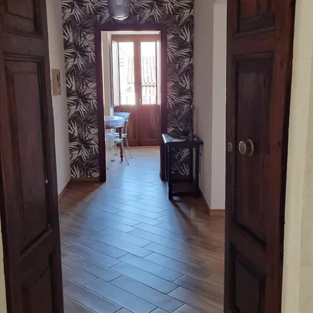 Lejlighed Antica Dimora San Crisante - Centro Storico *
