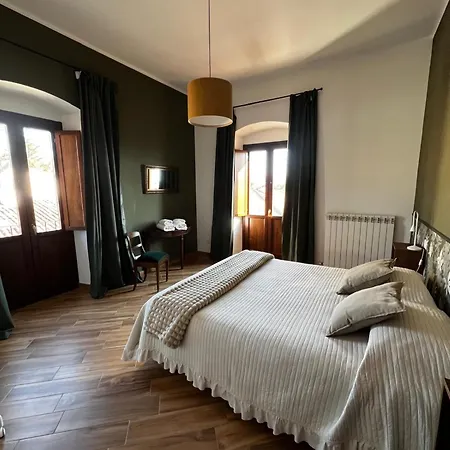 Apartment Antica Dimora San Crisante - Centro Storico